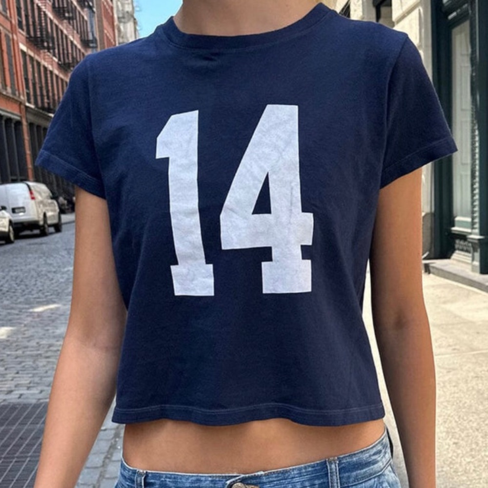 Brandy Melville tee